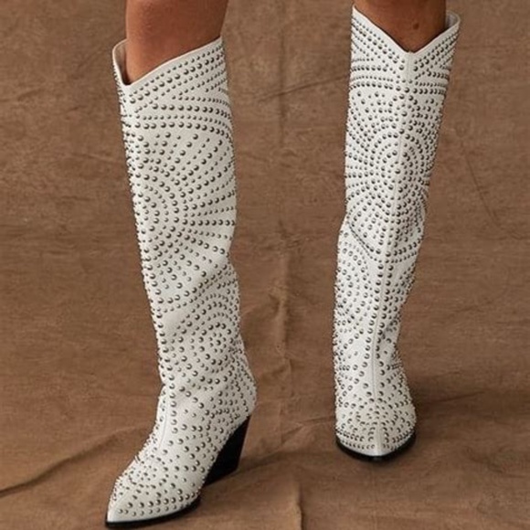 Bellini Zachariah Studded White Boots Size 8 NIB - Picture 2 of 8